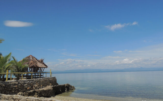 Gorion Beach Resort