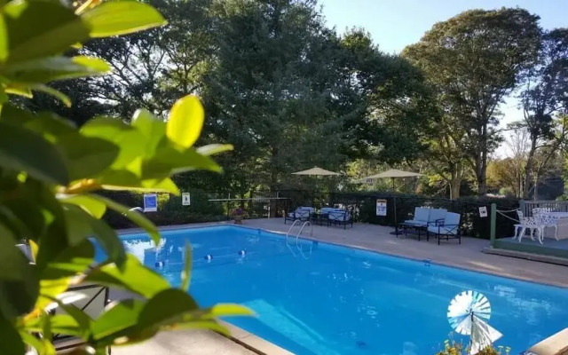 Starlight Lodge Cape Cod