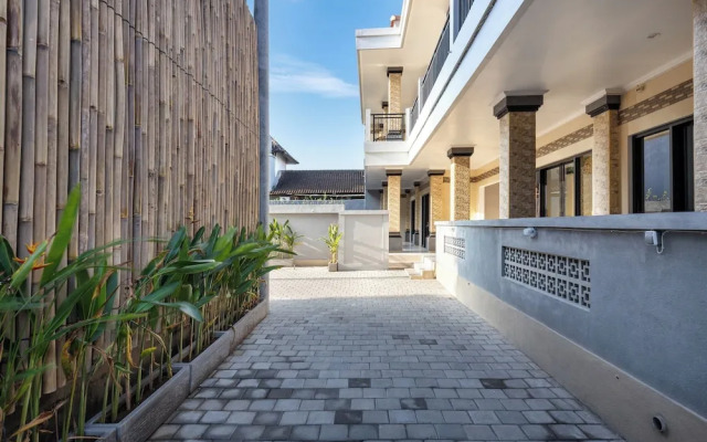 The Tis Guesthouse and Hostel