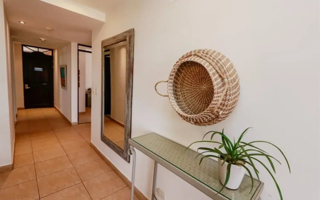 BE 1A Absolute 2BR Oceanfront Luxury Condo