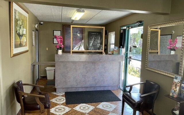 Clearwater Inn