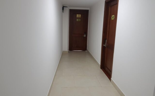 Victory Airport Hotel