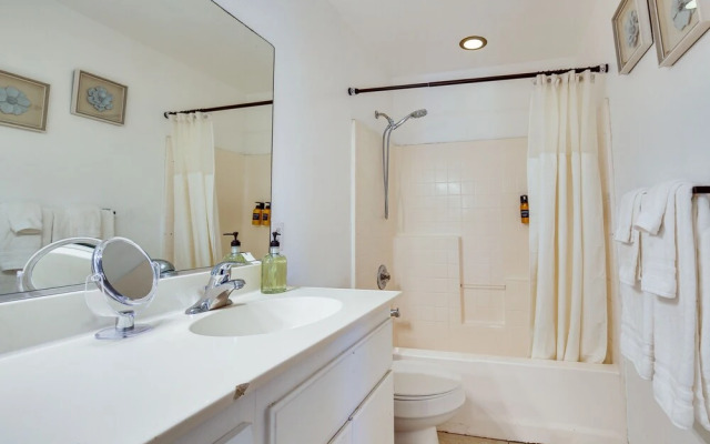 Cozy Coachella Home Rental: Game Room, Grill!