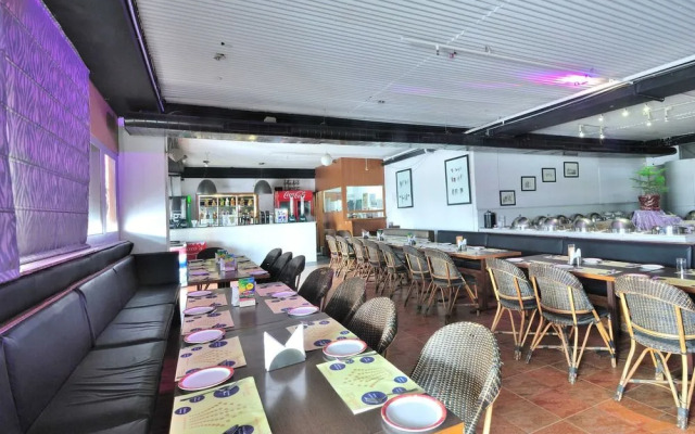 FabHotel Majestica Inn Hitech City