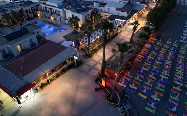 Zuzuu Beach Hotel