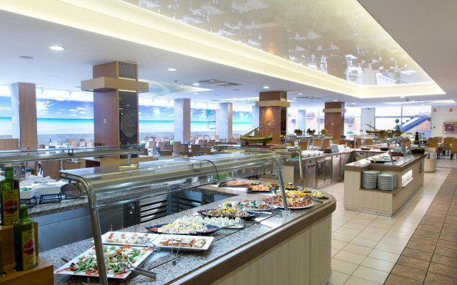 Hotel GHT Oasis Tossa & Spa