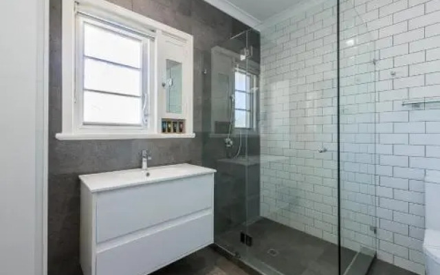 UrbanStyle Claremont Apartment