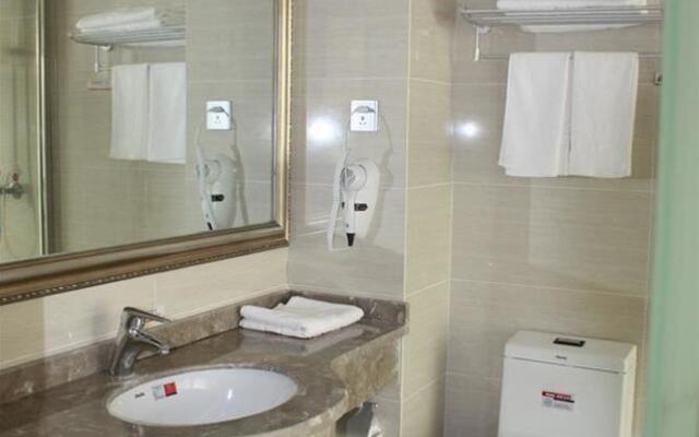 Super 8 Hotel