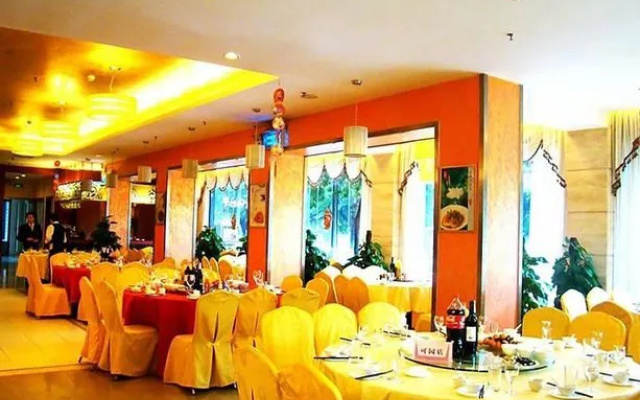 Huanying Living Hotel - Dongguan