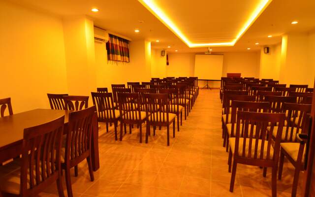 Artemis Princess Hotel