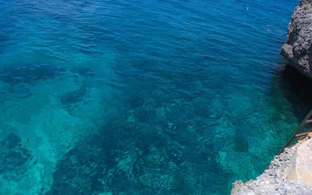 Sea Breeze Studio