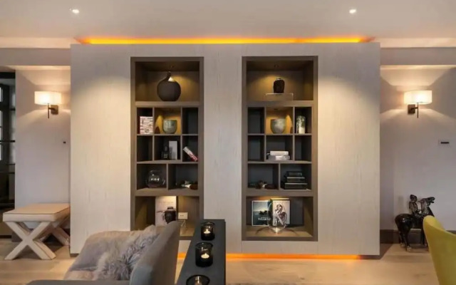 4-bedroom Apartment in the Heart of Chelsea