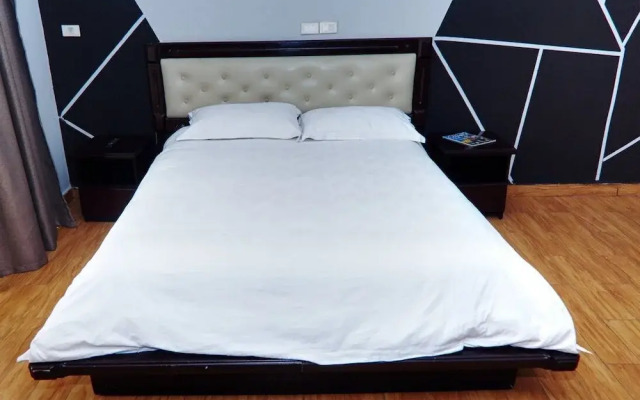 Right Guest House