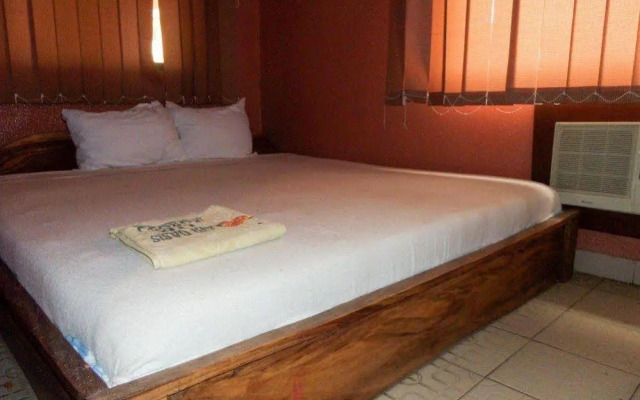 Labi Oasis Hotel