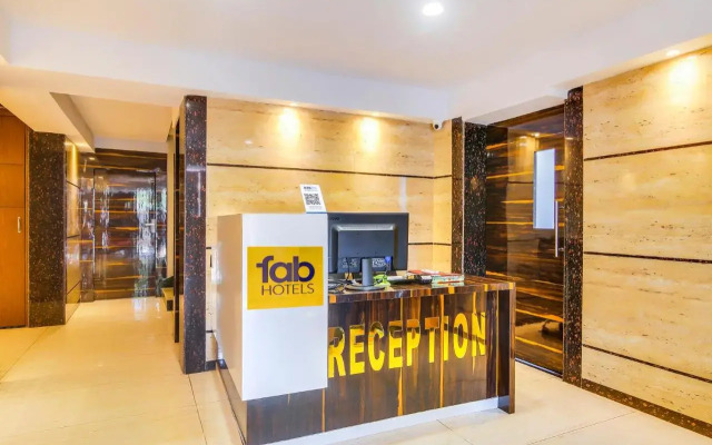 Fabhotel Luxor