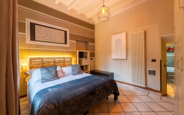 Sericum Apartment by Wonderful Italy