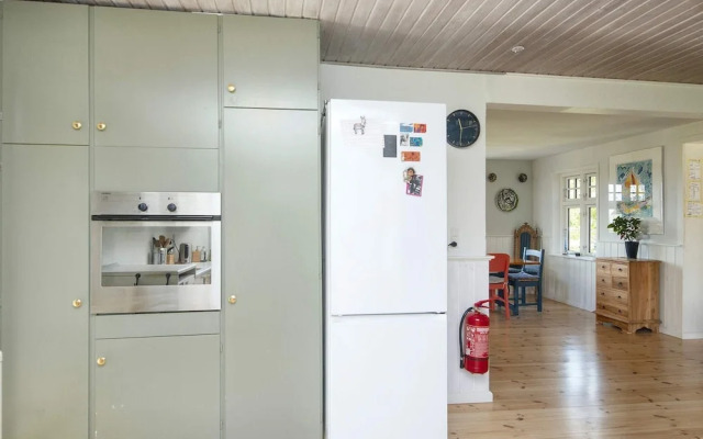 6 Person Holiday Home in Ebeltoft