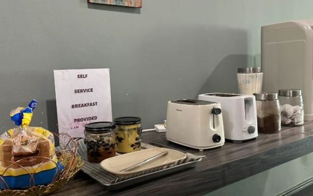 H2 Capsule Inn Backpackers