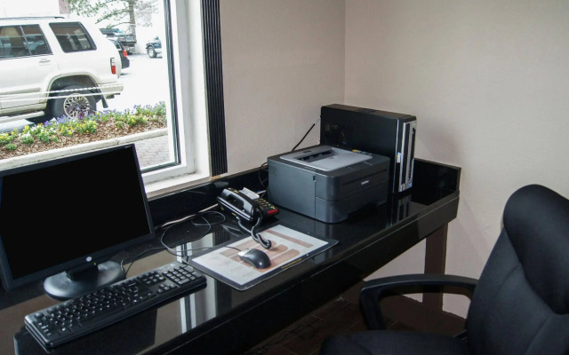 Quality Inn & Suites Union City - Atlanta South