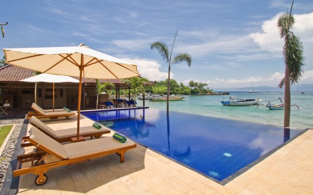 Bay Shore Hut's Lembongan