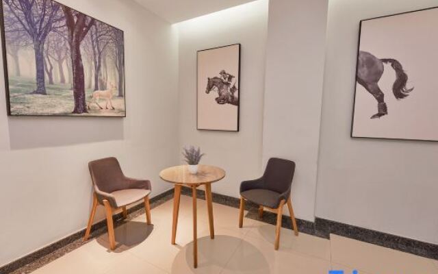 Ouya Business Hotel