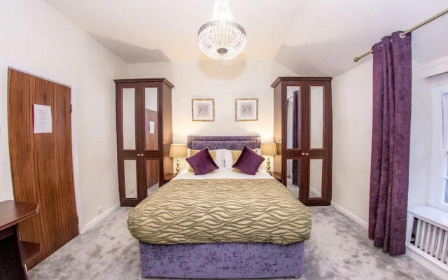Royal Goat Hotel