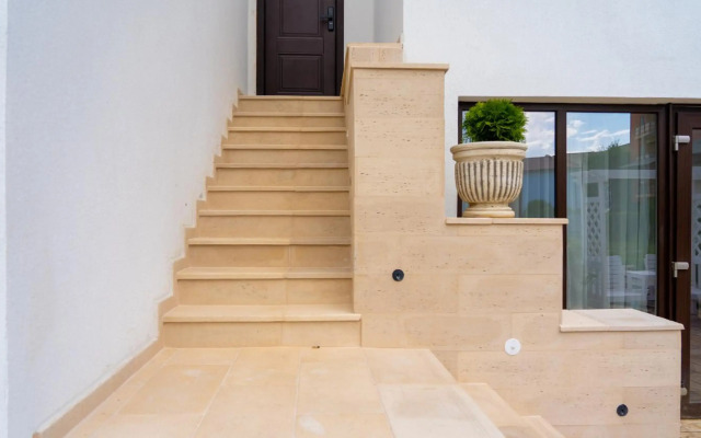 Avenue Venus - Avenue Hotels