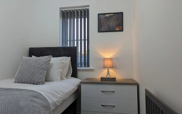 Modern House - 4 Bedrooms - Familyfriendly