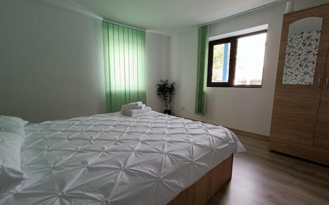 Casa NICHIFOR Jurilovca