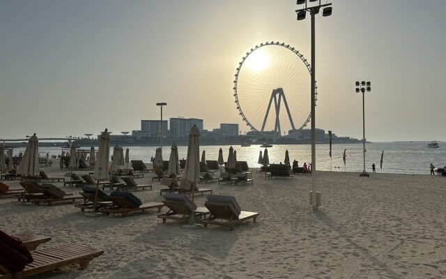 Manzil - Modern 3BR Home in JBR, Beach Front