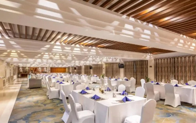 The Savile Residence Hotel