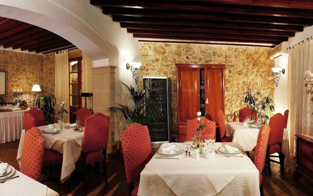 Cas Comte Suites & Spa - Adults Only