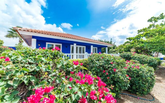 ? Peaceful Garden Villa?  -  Private Pool