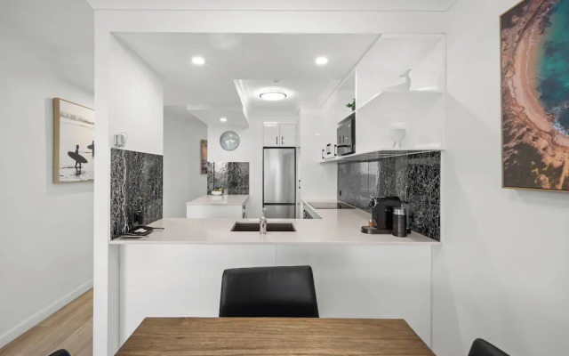 One BR Mediterranean Escape at Burleigh