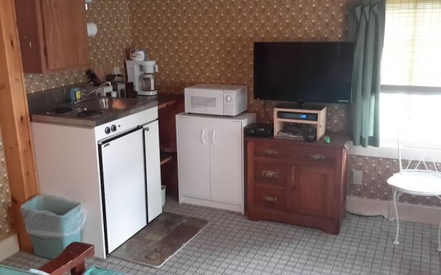 Sunset Mountain Lodge