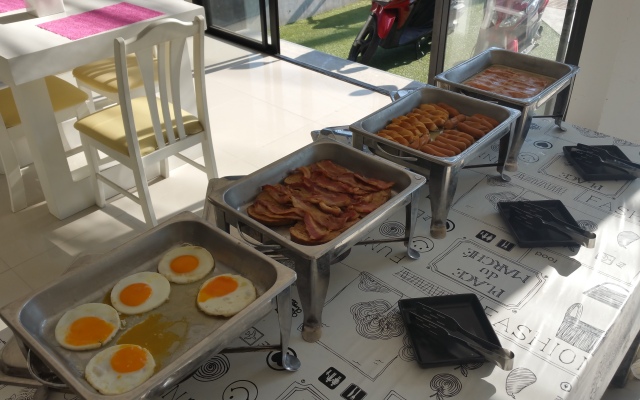 iCheck inn Chill Patong
