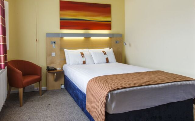 Holiday Inn Express Antrim - M2 Jct1