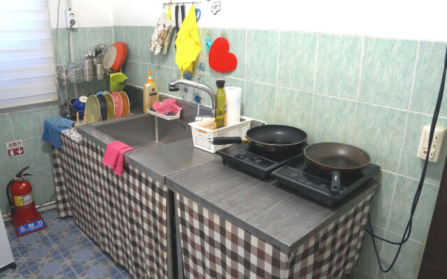Suncheon Tour Guest House - Hostel