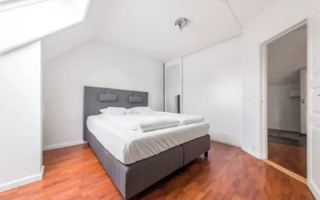 Penthouse by Brosundet, Free Parking Space