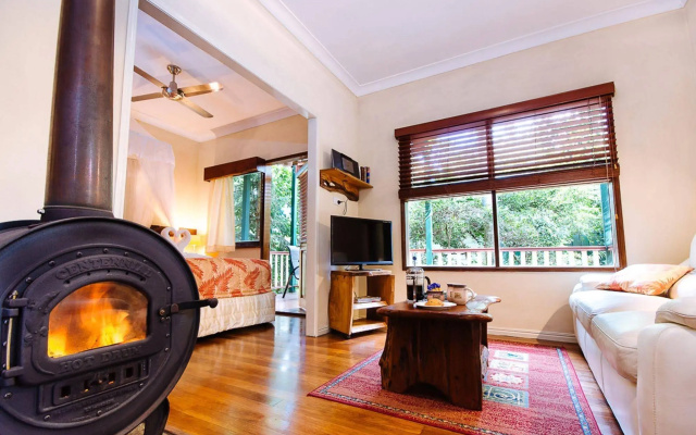 Lillypilly's Cottages & Day Spa – Guest Rooms – Balmoral Ridge