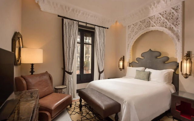 Отель Alfonso XIII, a Luxury Collection Hotel, Seville