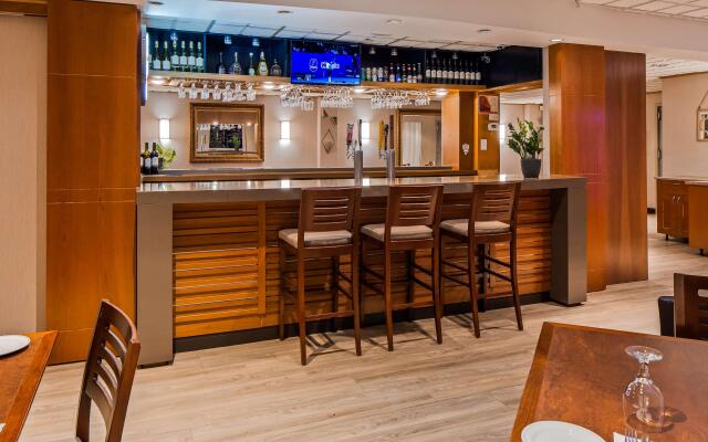 Best Western Plus Ottawa City Centre