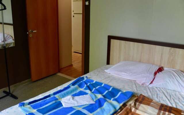 Hotel Lana - Hostel