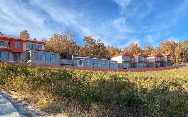 La Vie En Rose Otel by Söğütdağı