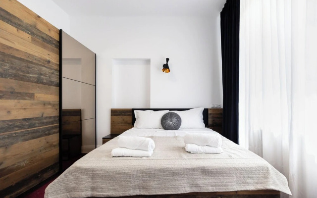 Bucharest Studios Tokyo Apart