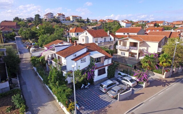 Apartments Ante