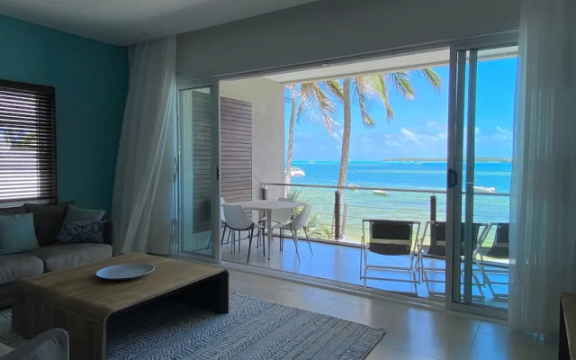 Blue Ocean Suites & Apartments