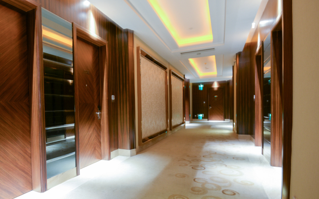 Swan of Love Dongguan Hotel