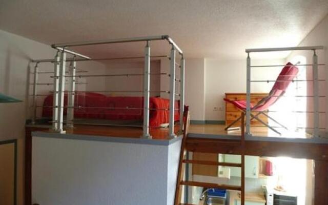 Apartment Studio Avec Mezzanine Et Balcon Sud, 2/4 Couchages