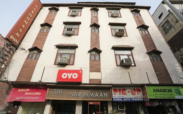 OYO 8188 Vardhmaan Inn